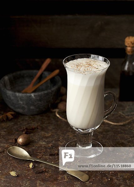 Masala Chai Latte im Glas