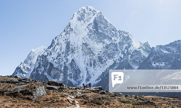Nepal  Himalaya  Khumbu  Everest region  Cho la  Cholatse peak