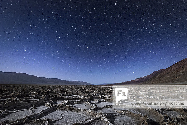 USA  Kalifornien  Death Valley  Badwater Basin bei Nacht