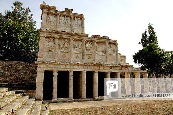 Türkei  Provinz Aydin (Gebiet Denizli)  Geyre  archäologische Stätte von Aphrodisias  das Theaterviertel  das Sebasteion (Ehrengasse  die dem Ruhm der römischen Kaiser gewidmet ist).
