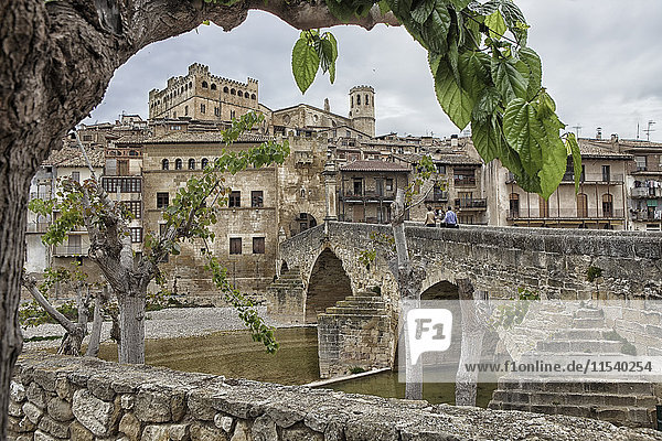 Spanien  Provinz Teruel  Matarrana  Valderrobres  Altstadt  Fluss Algars