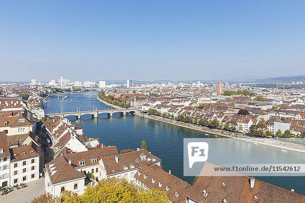 Schweiz  Basel  Stadt und Rhein aus Sicht des Basler Münsters