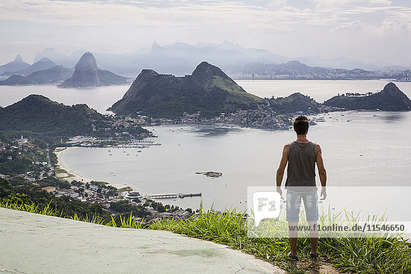Brazil  Rio de Janeiro  tourist standing at view point