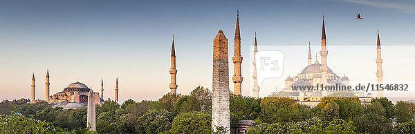 Türkei,  Istanbul,  Blick auf Hagia Sophia und Sultan Ahmed Moschee
