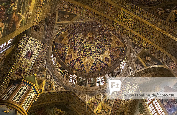 Fresken an einem Seiteneingang der Kathedrale des Heiligen Erlösers (Vank-Kathedrale); Isfahan  Iran .