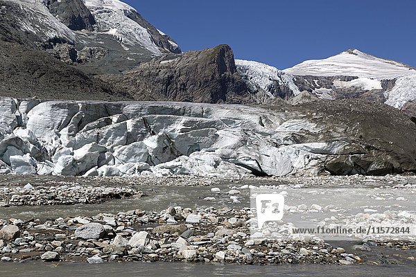 Gletscherzunge  Gletscher Pasterze mit Johannisberg  Großglockner  Kärnten  Österreich  Europa