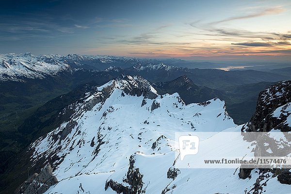 Sonnenuntergang  Ausblick auf Appenzeller Alpen  Ausblick vom Säntis  Alpstein  Schweiz  Europa