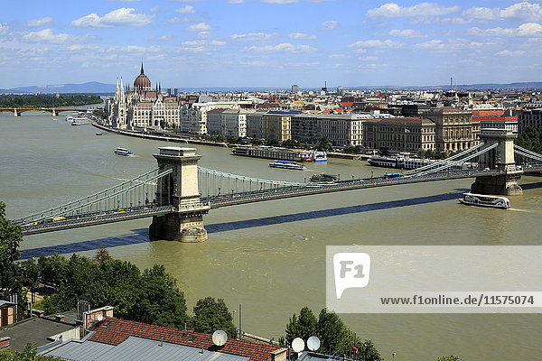 Blick über Budapest  Ungarn  Europa