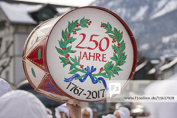 Ausseer Fasching,  Trommel,  Jubiläum 250 Jahre Untermarkter Trommelweiber,  Bad Aussee,  Steiermark,  Österreich,  Europa