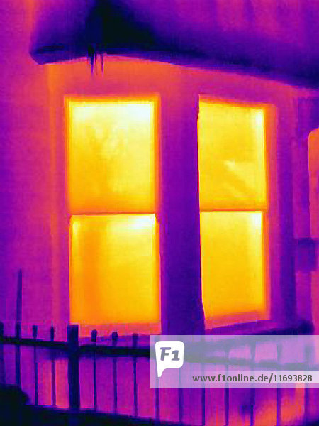 Wärmebild der Fenster eines Hauses