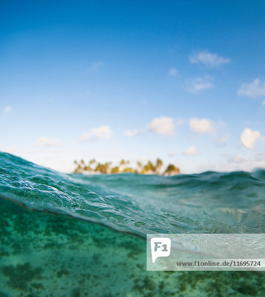 Close up of waves in tropical water
