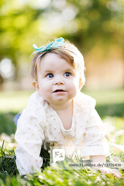 Porträt eines Kleinkindes (12-17 Monate)
