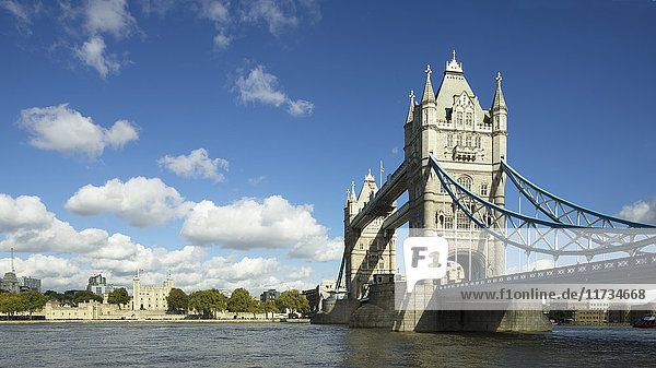 Tower Bridge  London  England  Vereinigtes Königreich