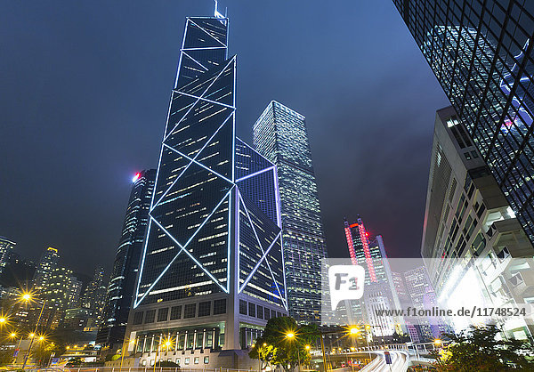Finanzbezirk Hongkong mit Gebäude der Bank of China  Hongkong  China