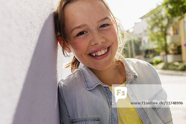 Teenage girl smiling  portrait