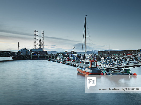 Pier und Hafen Cromarty Firth Schottland UK