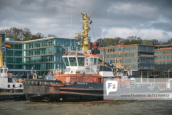 Schlepper im Hafen,  Neumühlen,  Hamburg,  Deutschland,  Europa