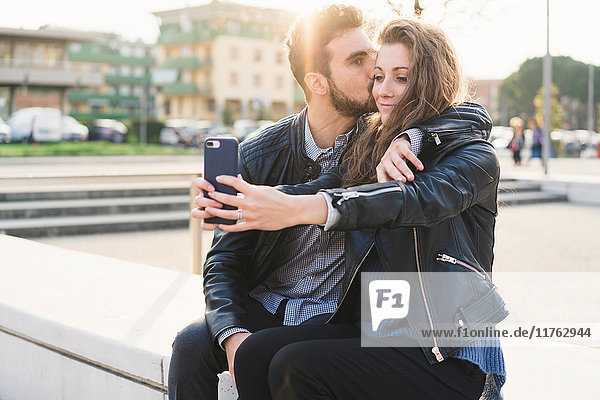 Paar  das Selfie nimmt  Florenz  Italien