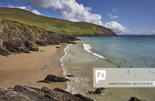 Strand am Dunmore Head  am westlichen Ende der Dingle-Halbinsel  County Kerry  Munster  Republik Irland  Europa