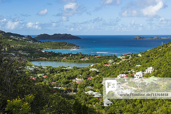 Blick auf die Küste von St. Barth (Saint Barthelemy)  Kleine Antillen  Westindische Inseln  Karibik  Mittelamerika
