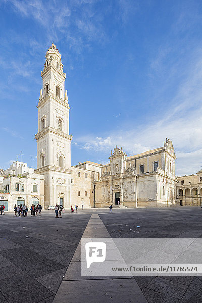 Der barocke Stil der Kathedrale von Lecce in der Altstadt  Lecce  Apulien  Italien  Europa