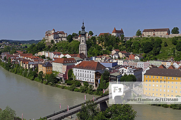 Salzach River and Old Town with Castle  Burghausen  Upper Bavaria  Bavaria  Germany  Europe