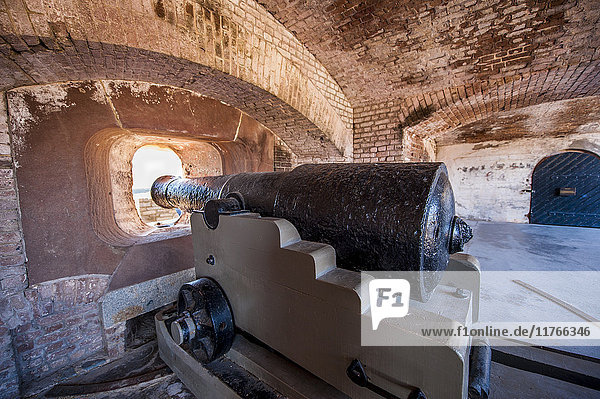 Kanonenbatterie im Historic Fort Sumter National Monument  Charleston  South Carolina  Vereinigte Staaten von Amerika  Nordamerika