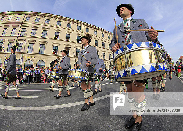 Traditional Costume Parade on occasion of the Oktoberfest  Munich  Upper Bavaria  Bavaria  Germany  Europe