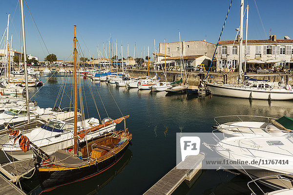 Yachts moored at the Quai de Bernonville in this north coast town  Saint Martin de Re  Ile de Re  Charente-Maritime  France  Europe