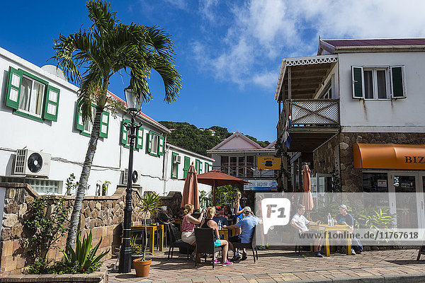 Open-Air-Café in Windwardside  Saba  Niederländische Antillen  Westindien  Karibik  Mittelamerika