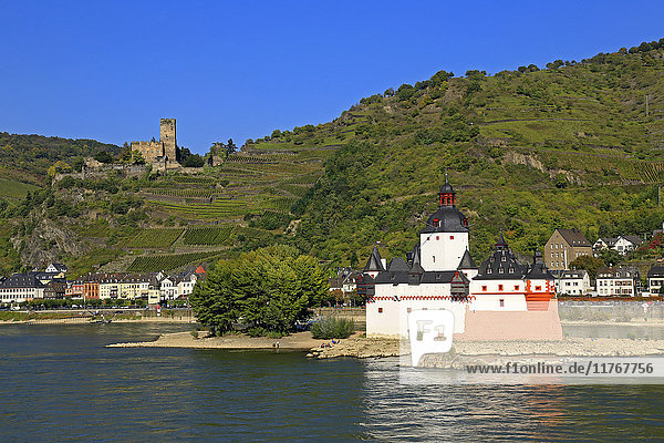 Pfalzgrafenstein and Gutenfels Castle  Kaub  Rhine Valley  Rhineland-Palatinate  Germany  Europe