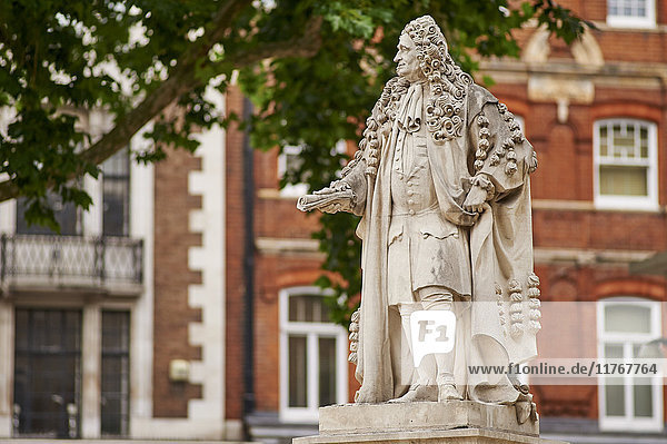 Statue of Sir Hans Sloane  1660-1753  by Simon Smith  2007  at Duke of York's Square  Chelsea  London  England  United Kingdom  Europe