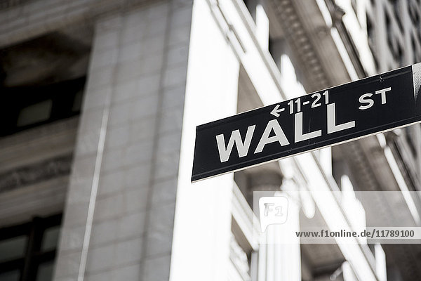 USA  New York  Manhattan  Wall Street Schild