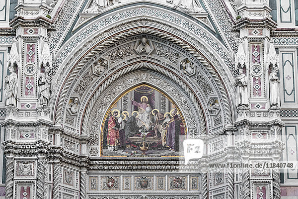 Detail of Santa Maria del Fiore cathedral at sunrise  UNESCO World Heritage Site  Florence  Tuscany  Italy  Europe