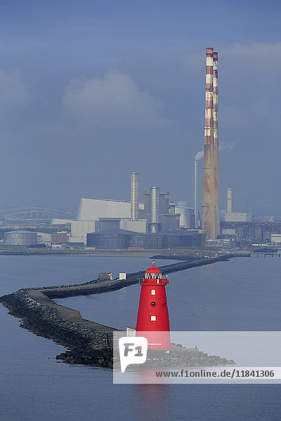 Poolbeg-Leuchtturm  Dublin-Stadt  Grafschaft Dublin  Republik Irland  Europa