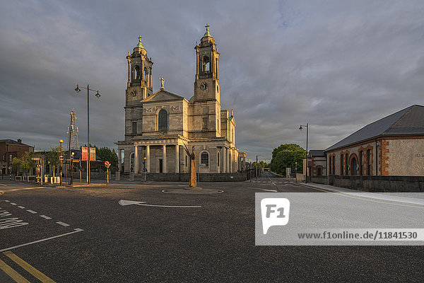Athlone  Kirche Saints Peter and Paul  Grafschaft Westmeath  Leinster  Republik Irland  Europa