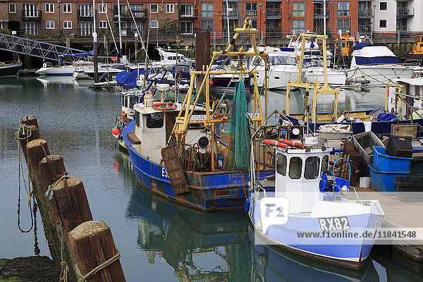 Fischerboote  Portsmouth  Hampshire  England  Vereinigtes Königreich  Europa