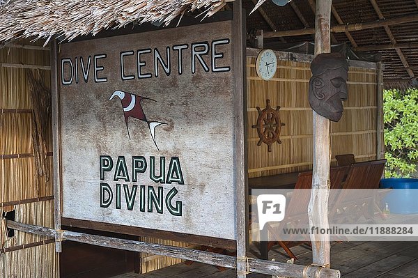 Papua Diving Resort  Raja-Ampat  Kri  Dampierstraße  West-Neuguinea  Indonesien  Asien