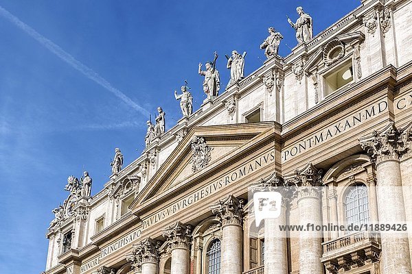 Front of St. Peter's Basilica  Vatican  Rome  Lazio  Italy  Europe
