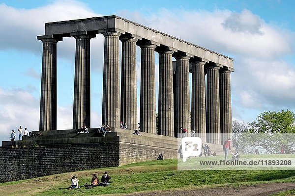 Nationales Denkmal  Calton Hill  Edinburgh  Schottland  Vereinigtes Königreich  Europa