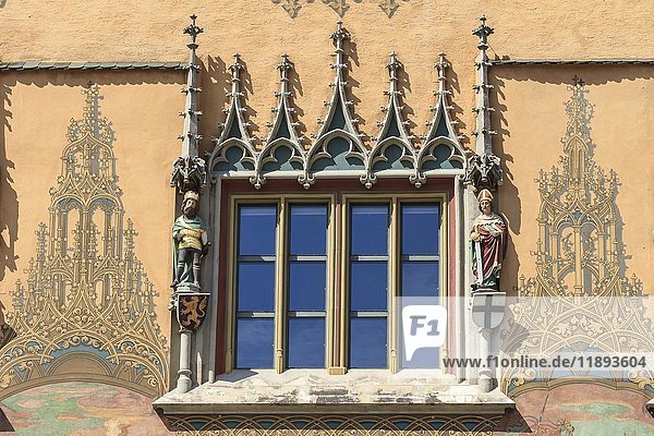 Window with two electoral sculptures  town hall  Ulm  Baden-Württemberg  Germany  Europe