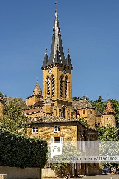 Kirche von Jarnioux  Dorf von Pierres Dorées  Beaujolais  Rhone  Region Auvergne-Rhône-Alpes  Frankreich  Europa