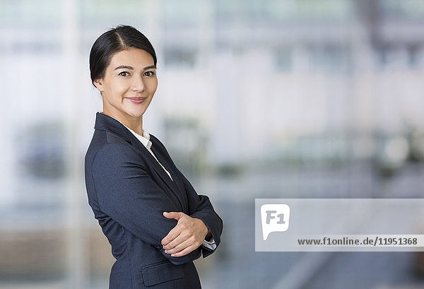 Portrait einer selbstbewussten Geschäftsfrau