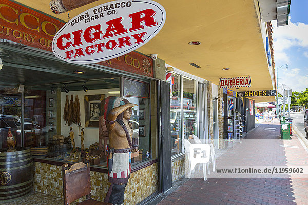 Cigar shop on 8th Street in Little Havana  Miami  Florida  United States of America  North America