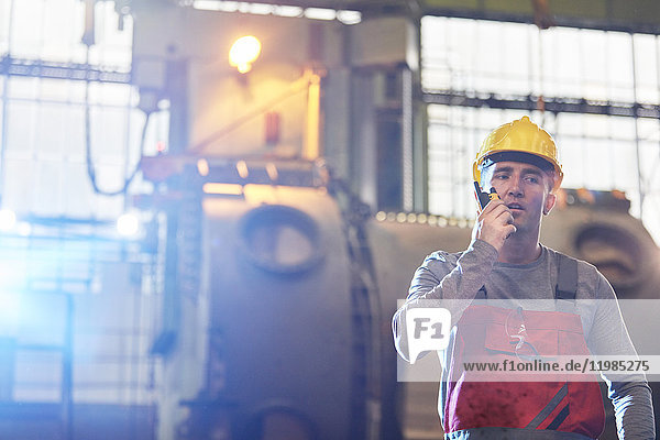 Ansicht,arbeiten,Arbeitswelt,Bauhelm,Bauwerk,benutzen