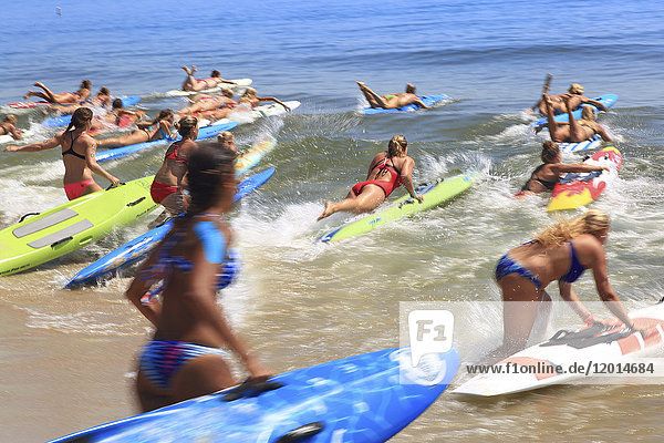 Usa  New Jersey  Sandy Hook. Das Sandy Hook All Women Lifeguard Tournament