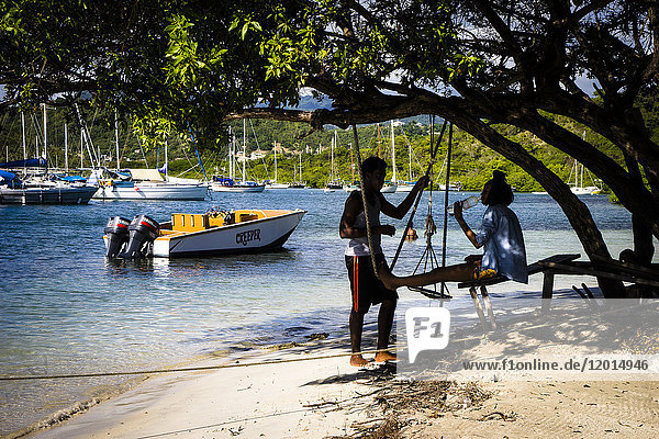 ein paar Tücher zum Sehen  Hog Island  Grenada  Westindien
