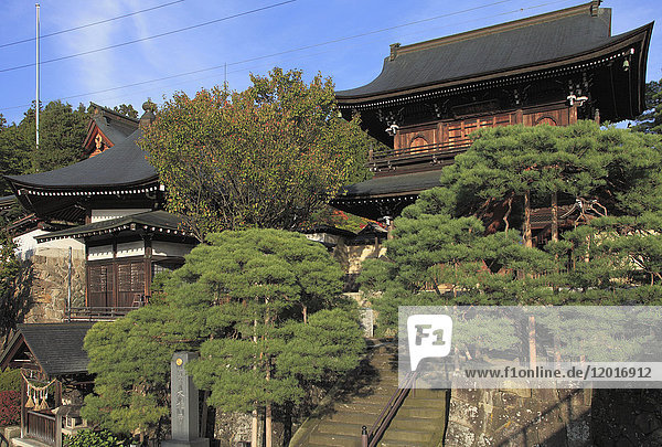 Japan  Hida  Takayama  Daioji  buddhistischer Tempel