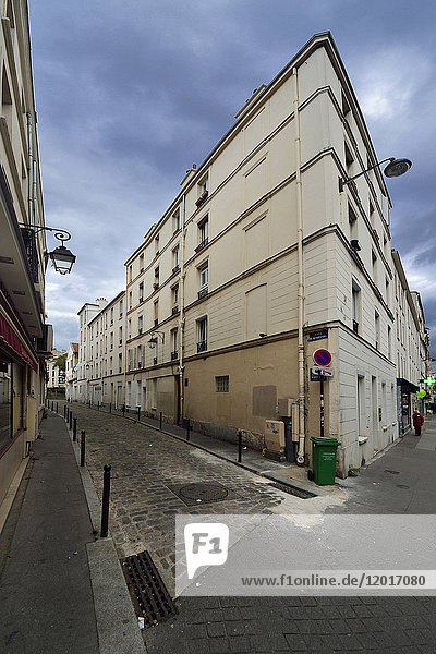 Europa  Frankreich  typische Straße in Paris (Stadt der Begegnung) im 12. Arrondissement