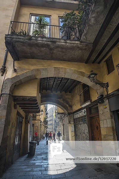 Spanien  Barcelona Stadt  Straße der Altstadt  Straße Canvis Vells